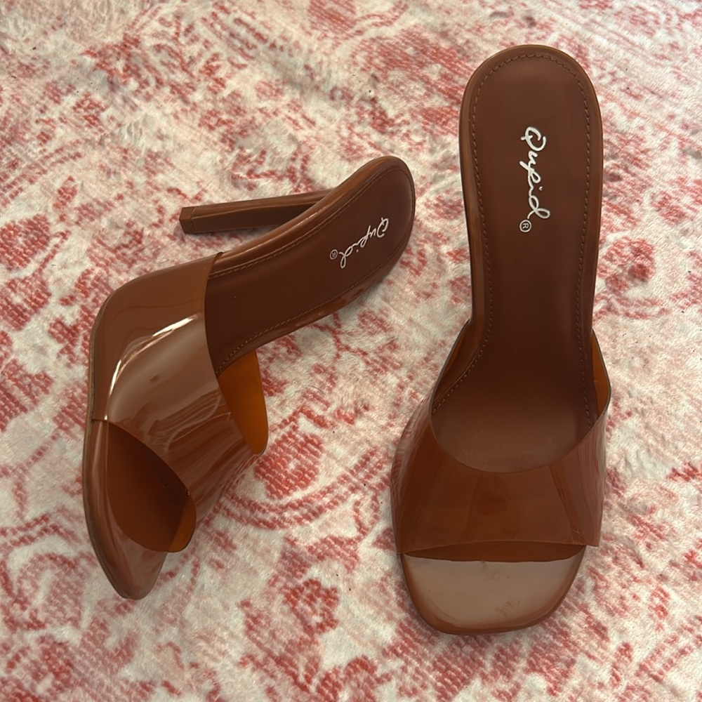 Peep toe brown mule Slide sandals brown